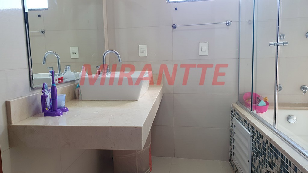 Sobrado de 210m² com 3 quartos em Palmas Do Tremembé