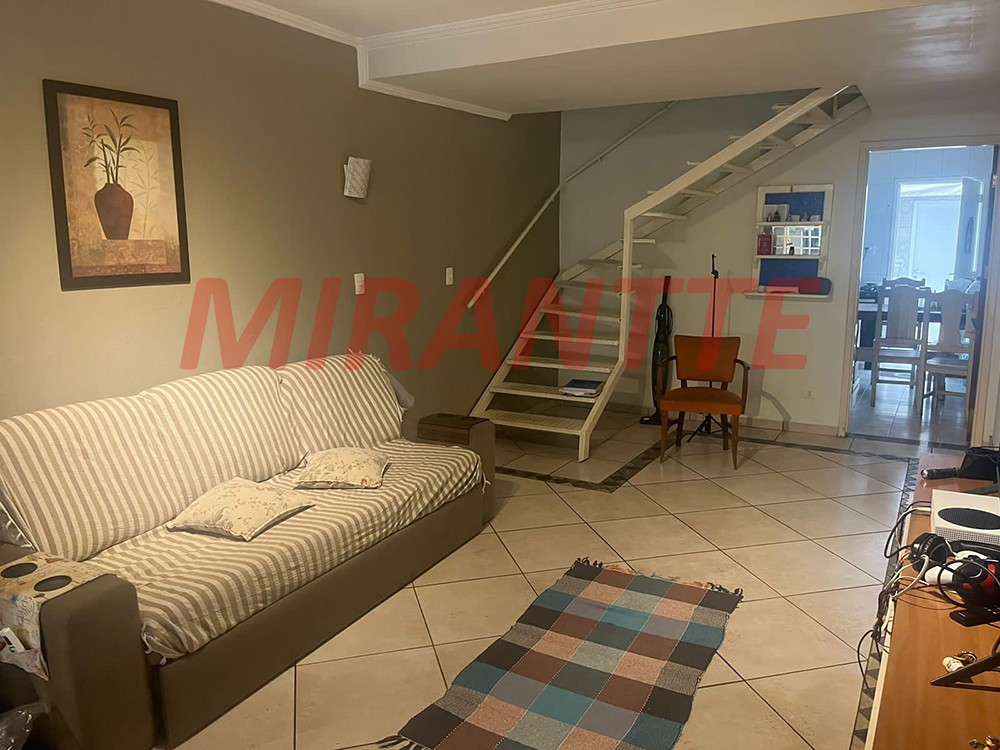 Sobrado de 89m² com 2 quartos em Santana