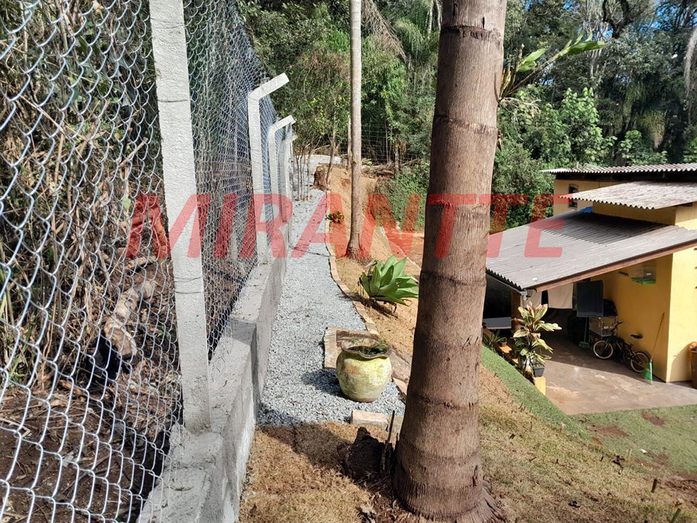 Casa terrea de 120m² com 2 quartos em Serra Da Cantareira