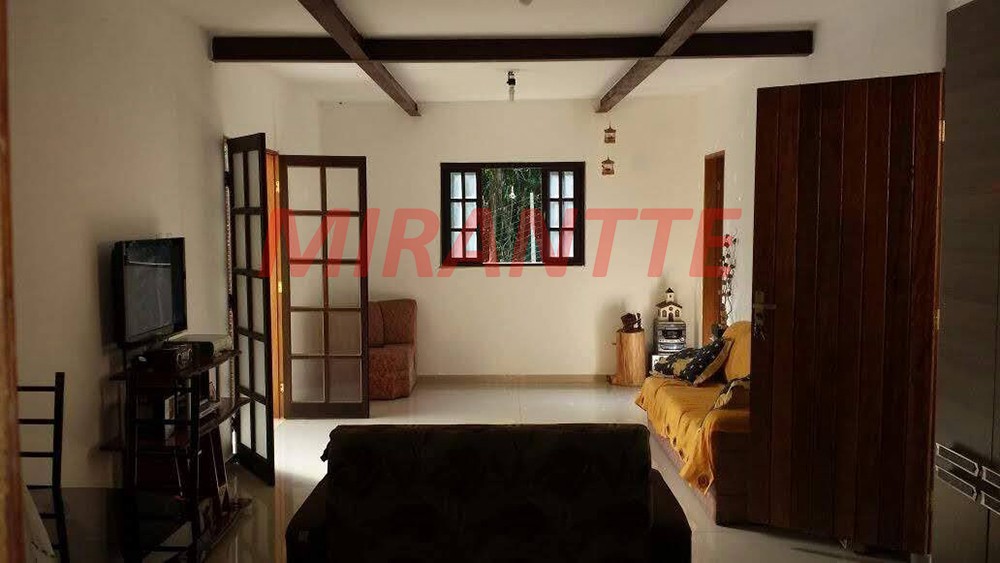 Casa terrea de 120m² com 2 quartos em Serra Da Cantareira