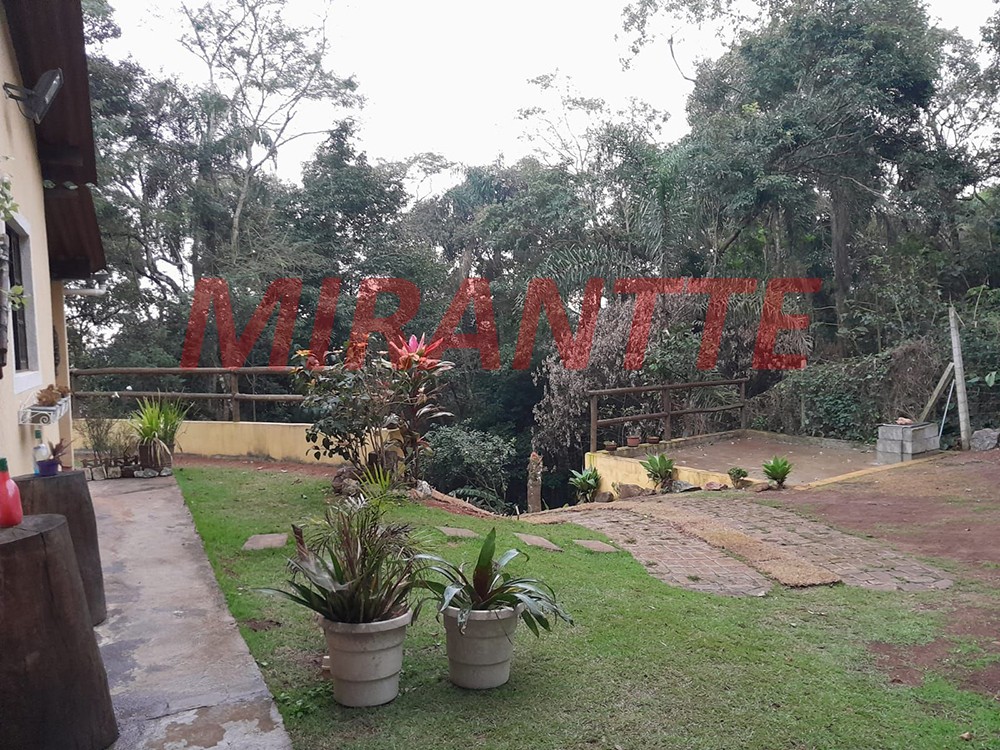 Casa terrea de 120m² com 2 quartos em Serra Da Cantareira