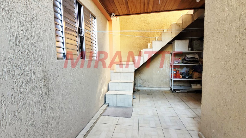 Sobrado de 250m² com 3 quartos em Jardim Santa Francisca