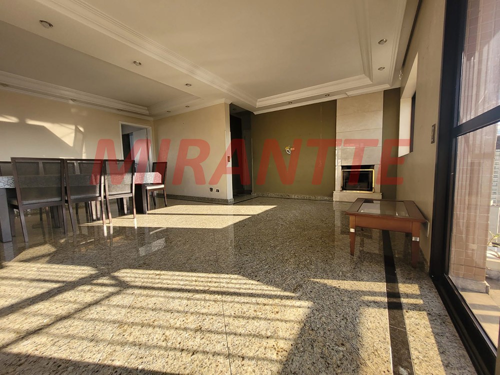 Cobertura de 280m² com 4 quartos em Santana