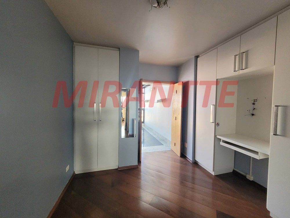 Cobertura de 280m² com 4 quartos em Santana