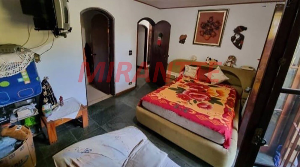 ChÁcara com 4 quartos em Furnas