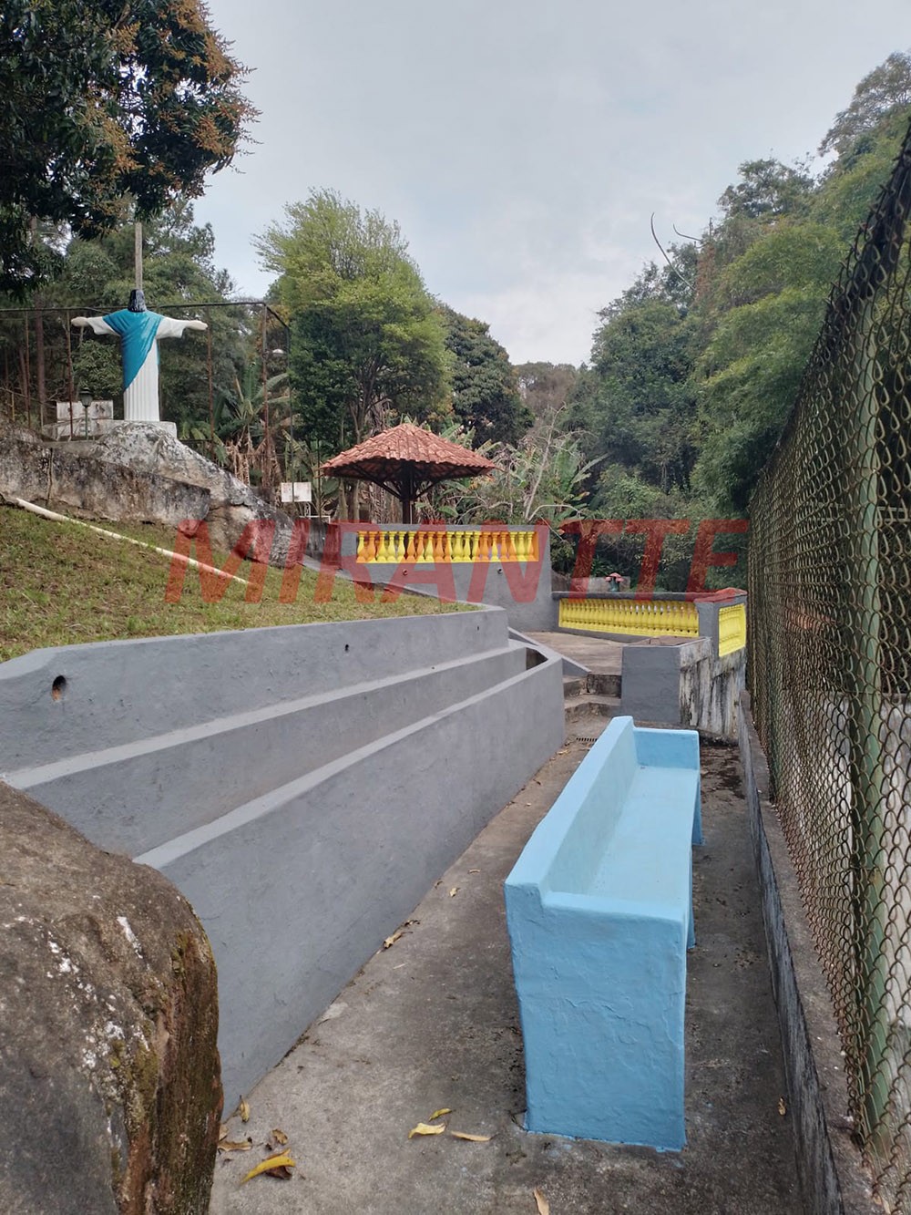 ChÁcara com 4 quartos em Furnas