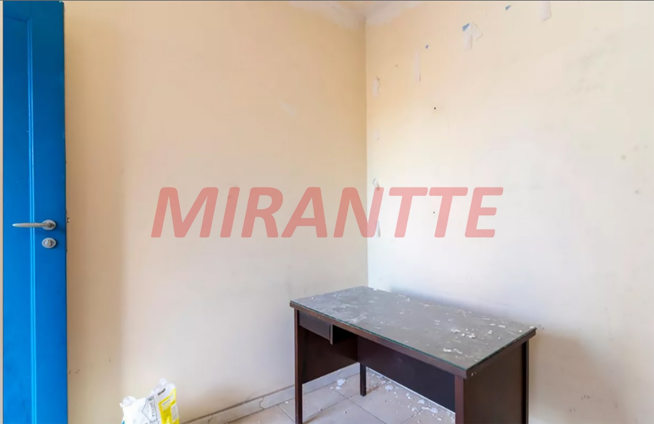 Sobrado de 180m² com 3 quartos em Santana