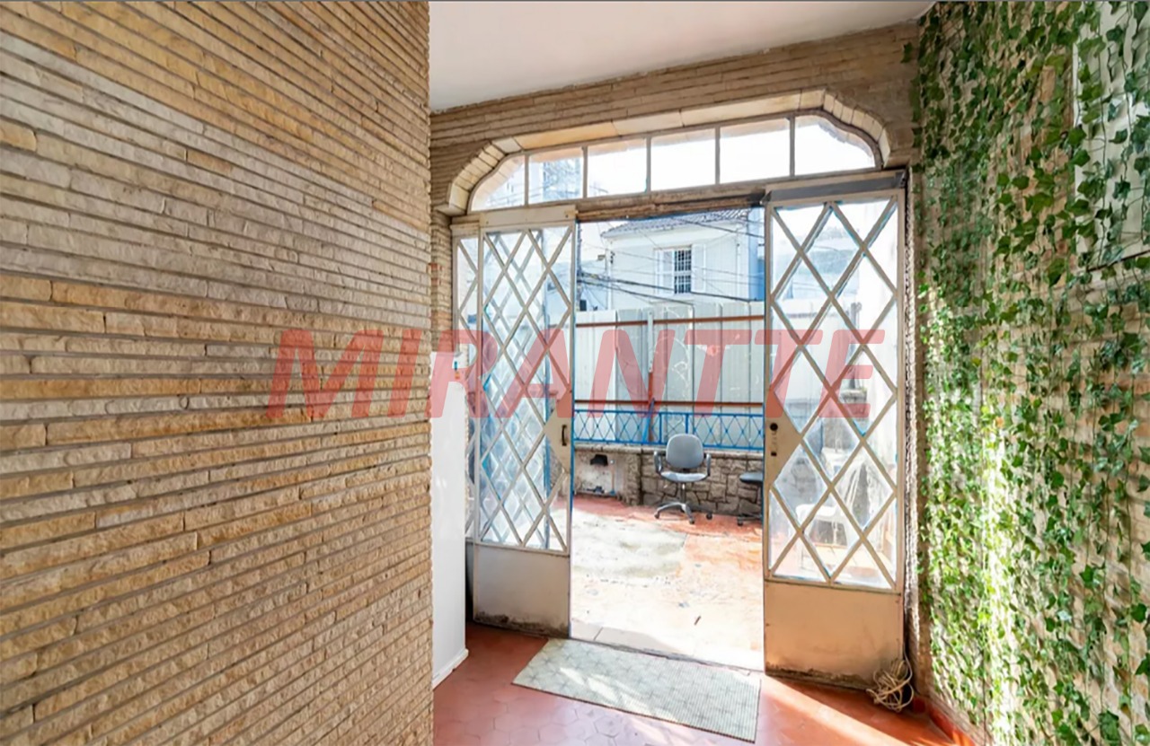 Sobrado de 180m² com 3 quartos em Santana