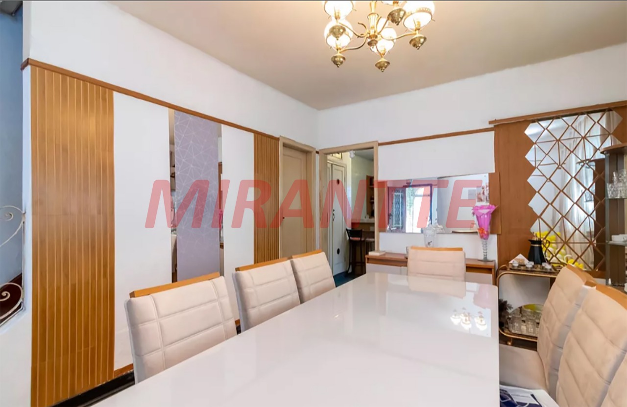 Sobrado de 180m² com 3 quartos em Santana