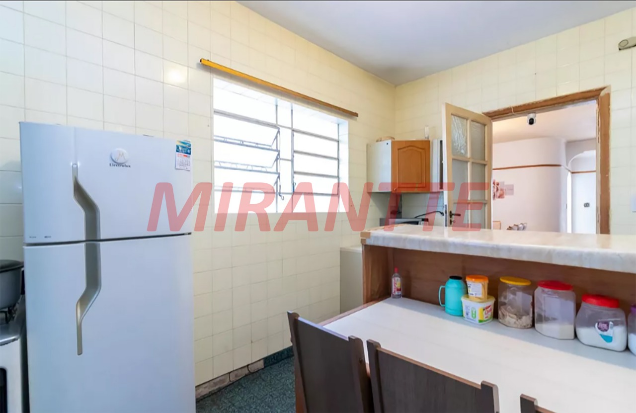 Sobrado de 180m² com 3 quartos em Santana
