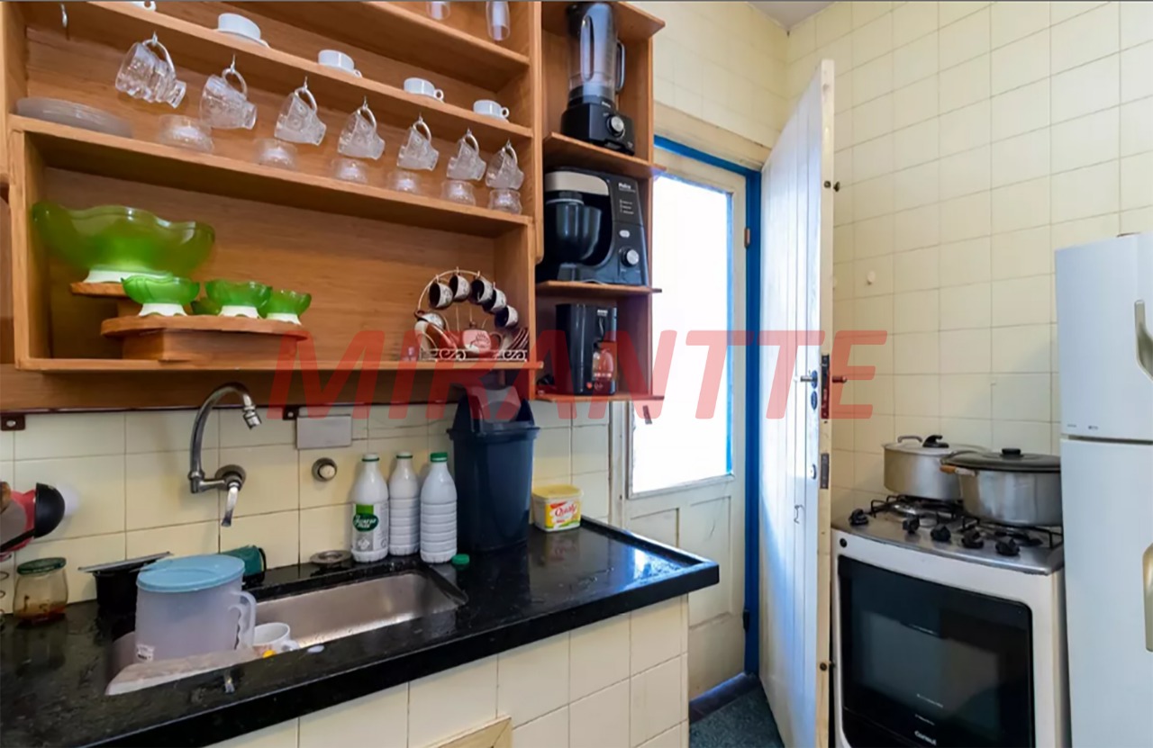 Sobrado de 180m² com 3 quartos em Santana