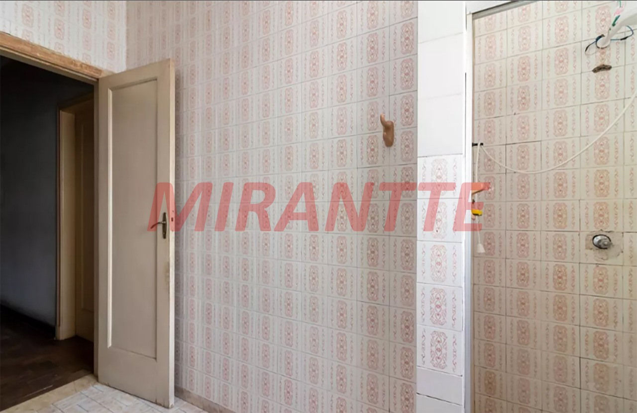 Sobrado de 180m² com 3 quartos em Santana
