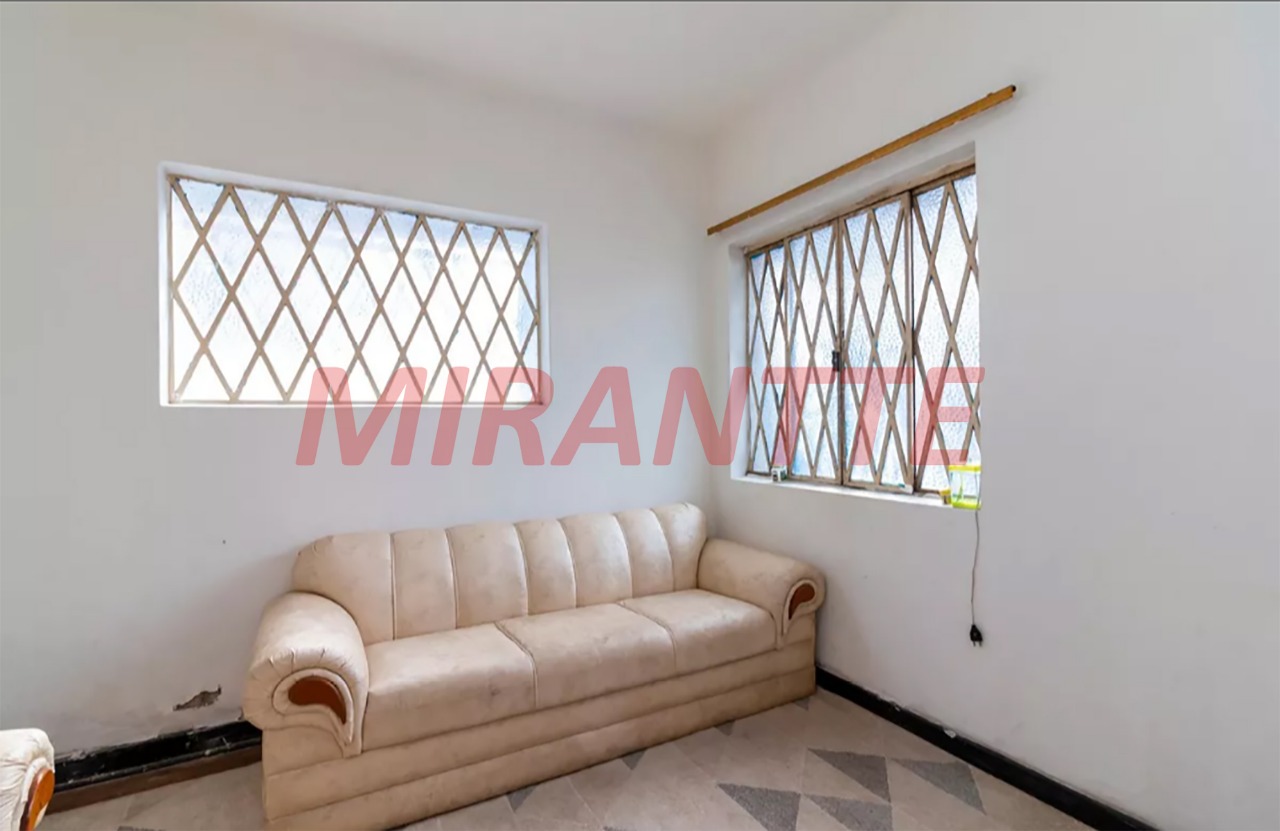 Sobrado de 180m² com 3 quartos em Santana
