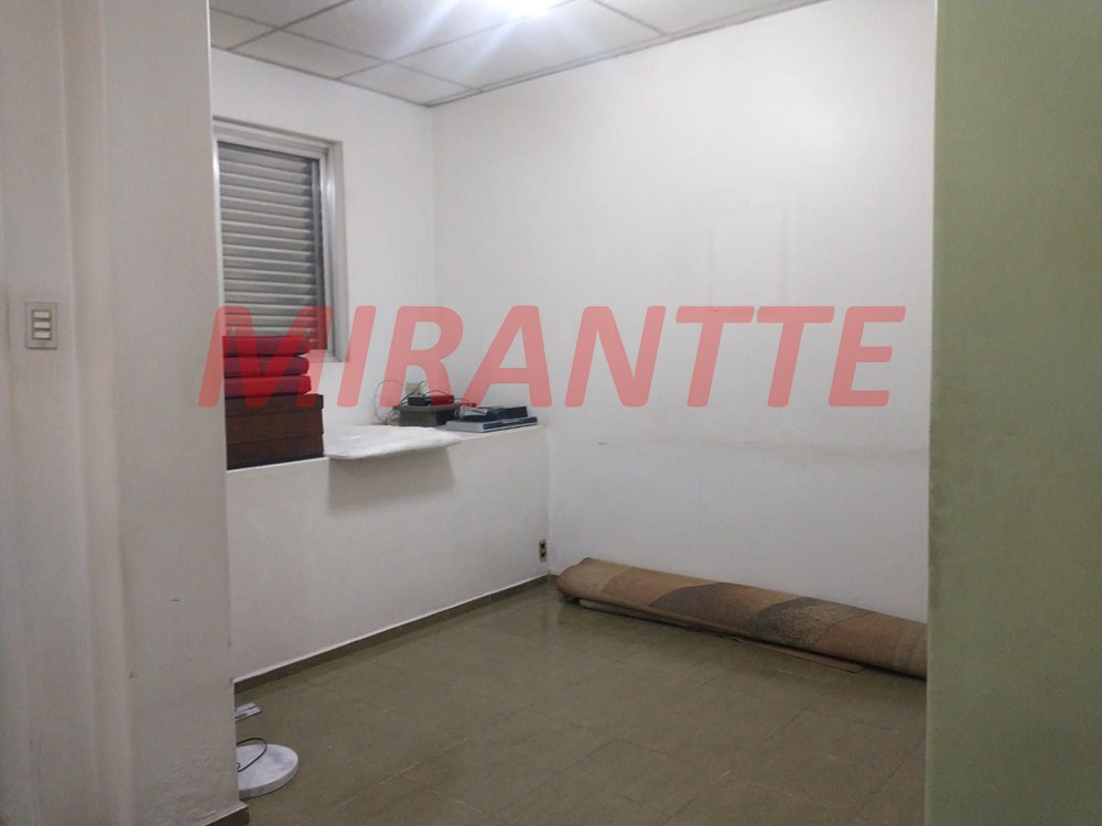 Sobrado de 223m² com 3 quartos em Santana
