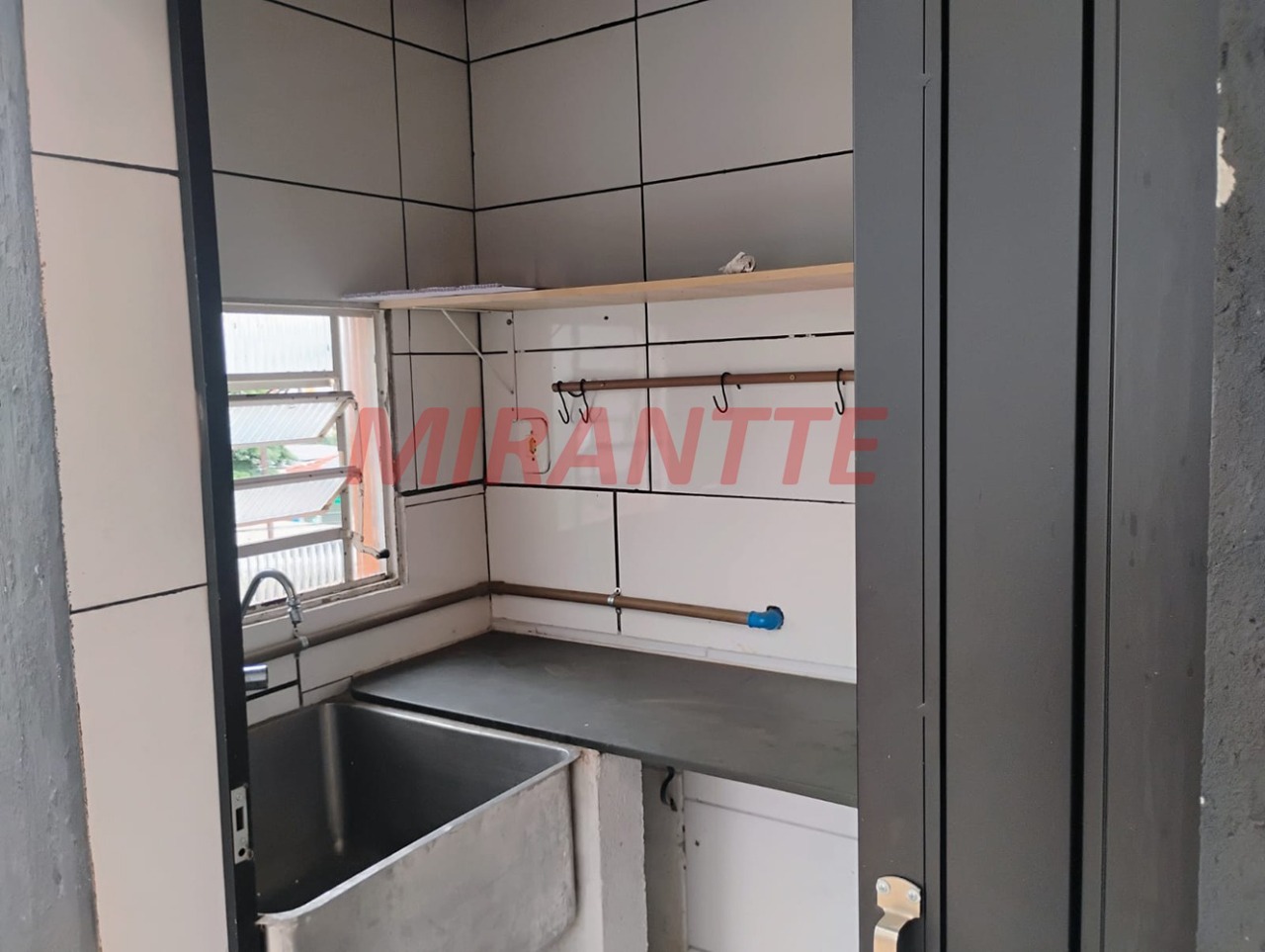 Comercial de 193m² em Santa Teresinha