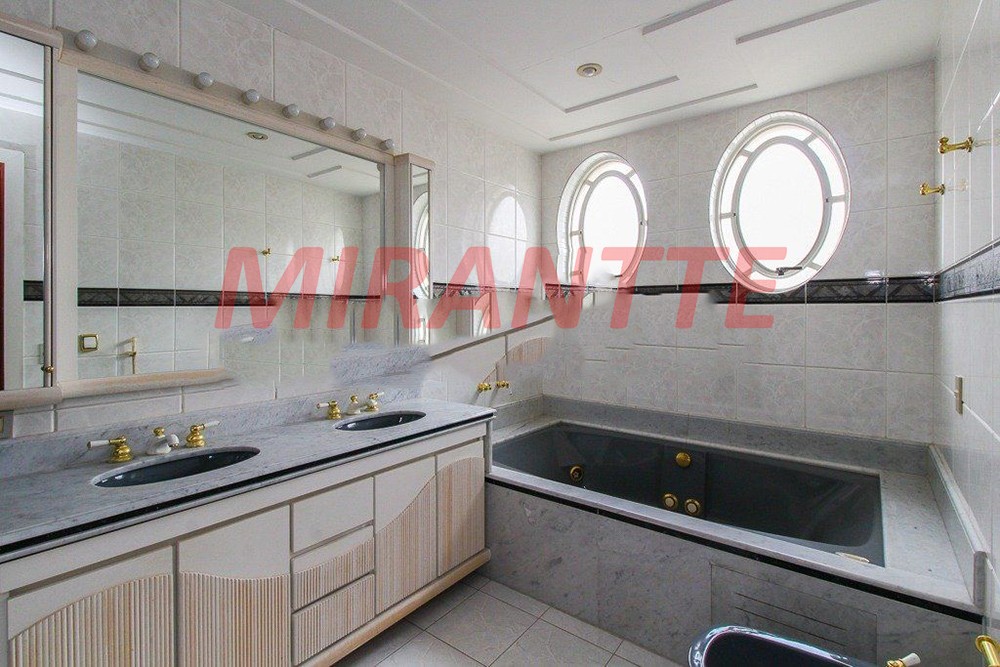 Apartamento de 275m² com 4 quartos em Higienópolis