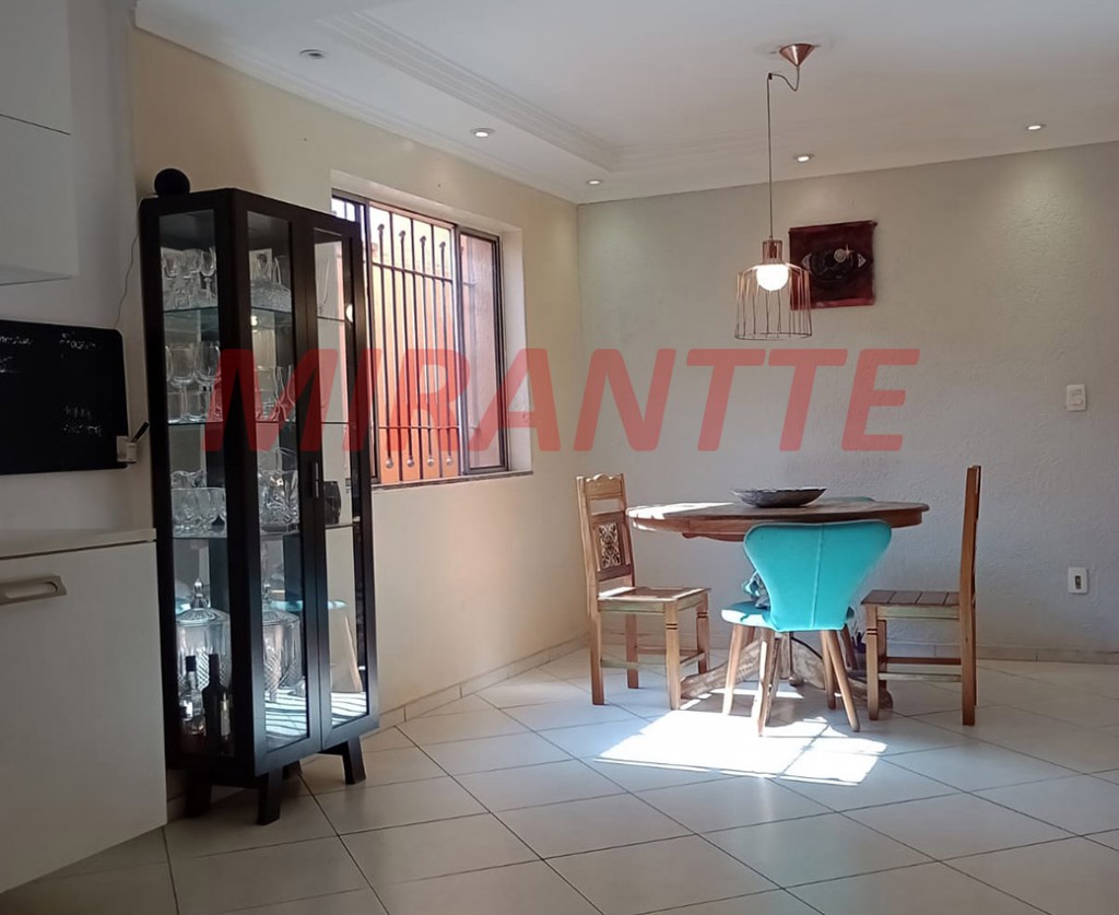 Sobrado de 260m² com 3 quartos em Casa Verde
