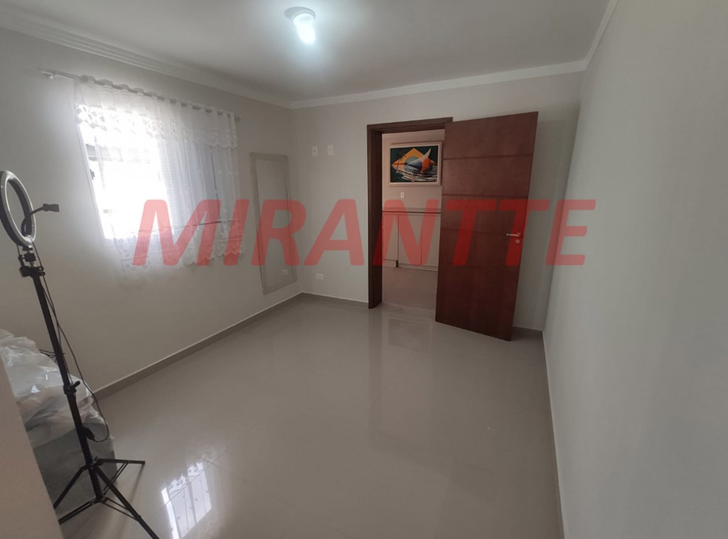 Sobrado de 181m² com 5 quartos em Casa Verde