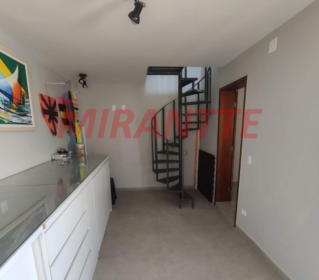 Sobrado de 181m² com 5 quartos em Casa Verde