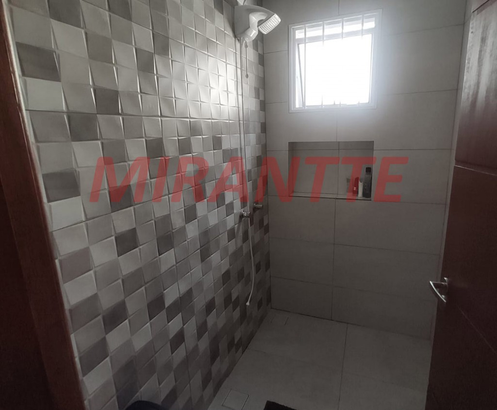 Sobrado de 181m² com 5 quartos em Casa Verde