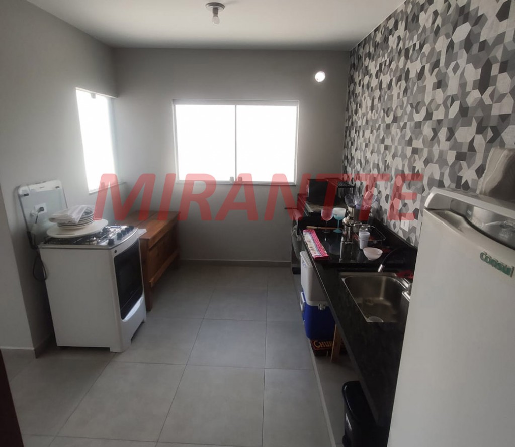 Sobrado de 181m² com 5 quartos em Casa Verde