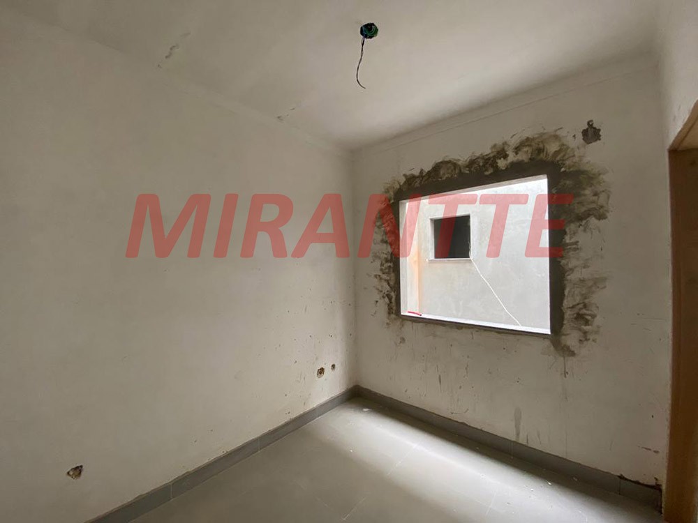 Sobrado de 160m² com 3 quartos em Limão