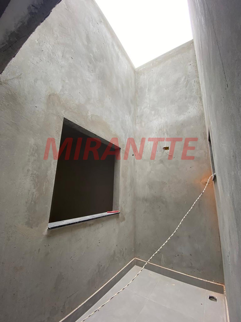 Sobrado de 160m² com 3 quartos em Limão