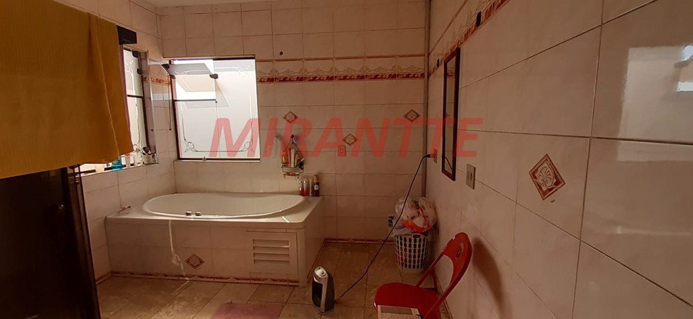 Sobrado de 300m² com 4 quartos em Vila Constança