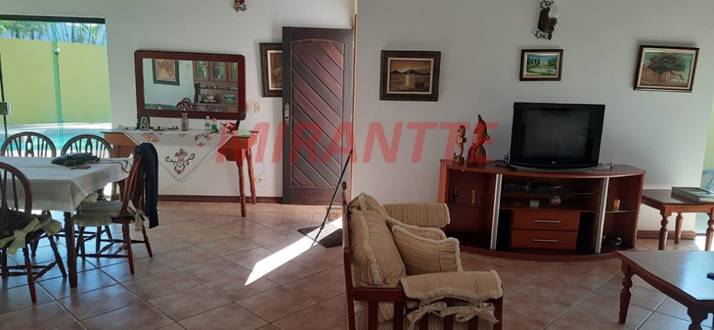 Casa terrea de 212m² com 4 quartos em Praia de Pernambuco
