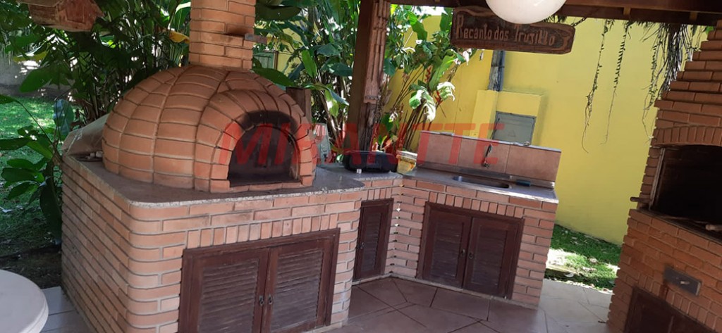 Casa terrea de 212m² com 4 quartos em Praia de Pernambuco