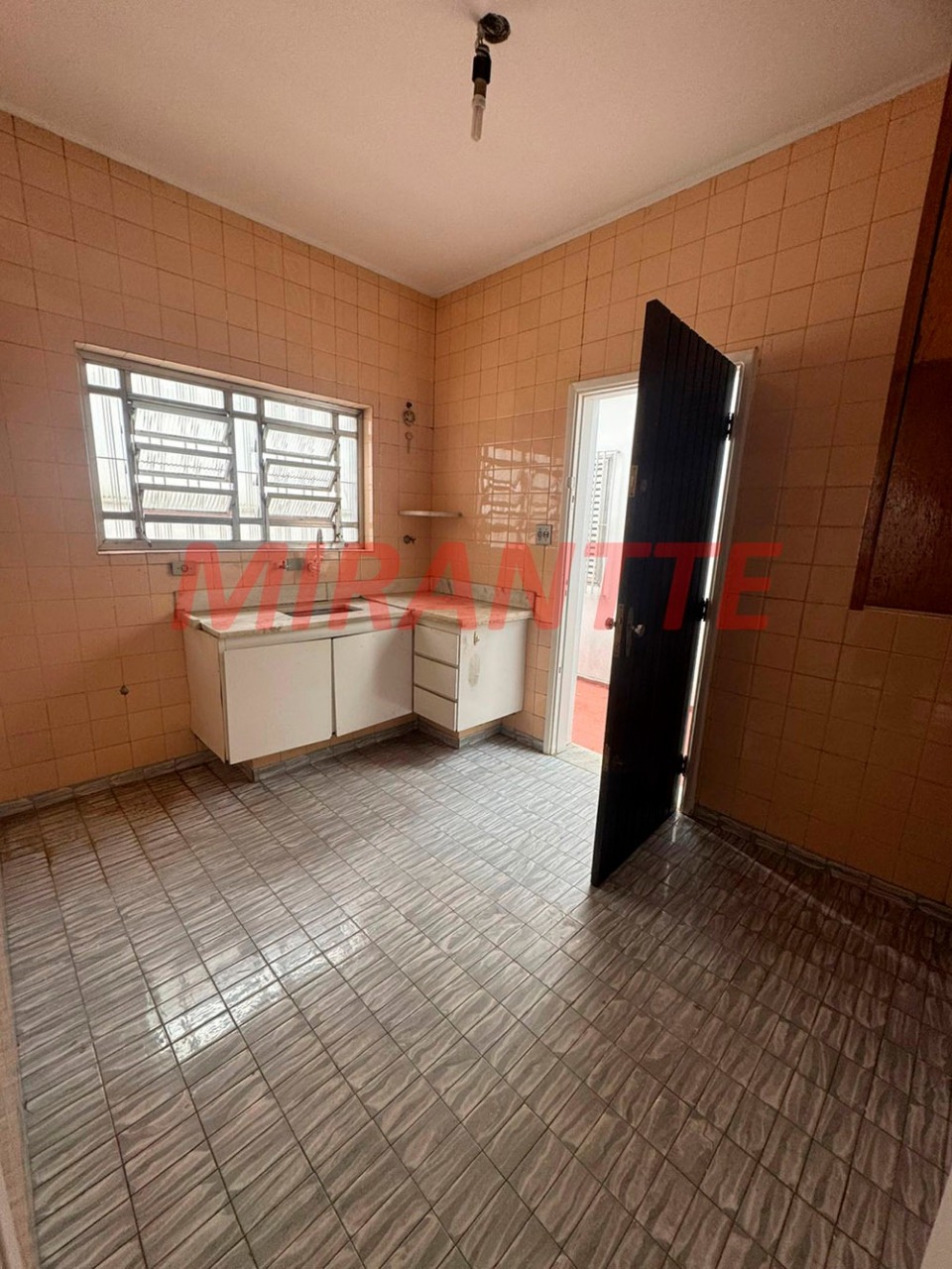 Sobrado de 120m² com 2 quartos em Santana