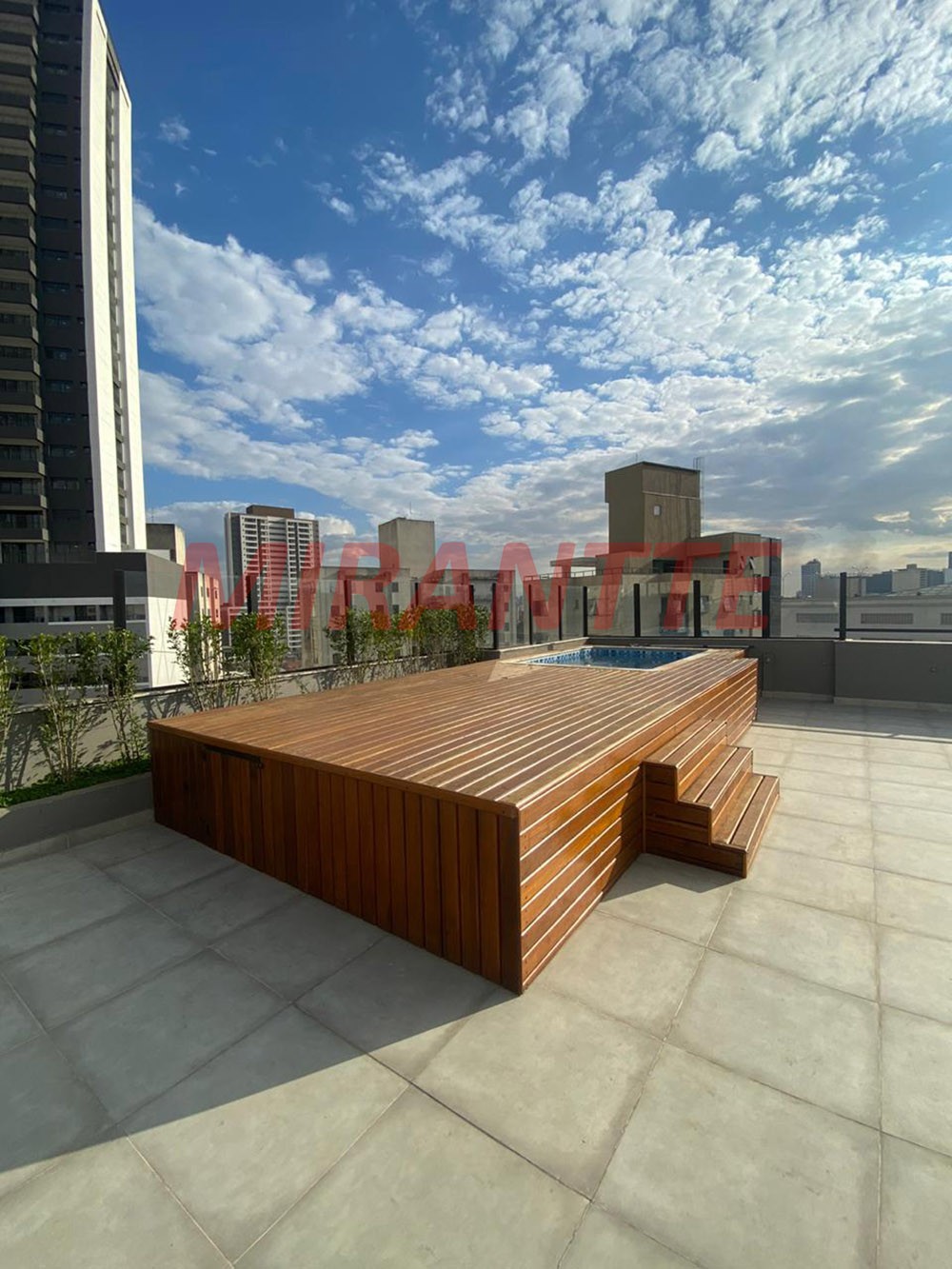 Apartamento de 52m² com 2 quartos em Tucuruvi
