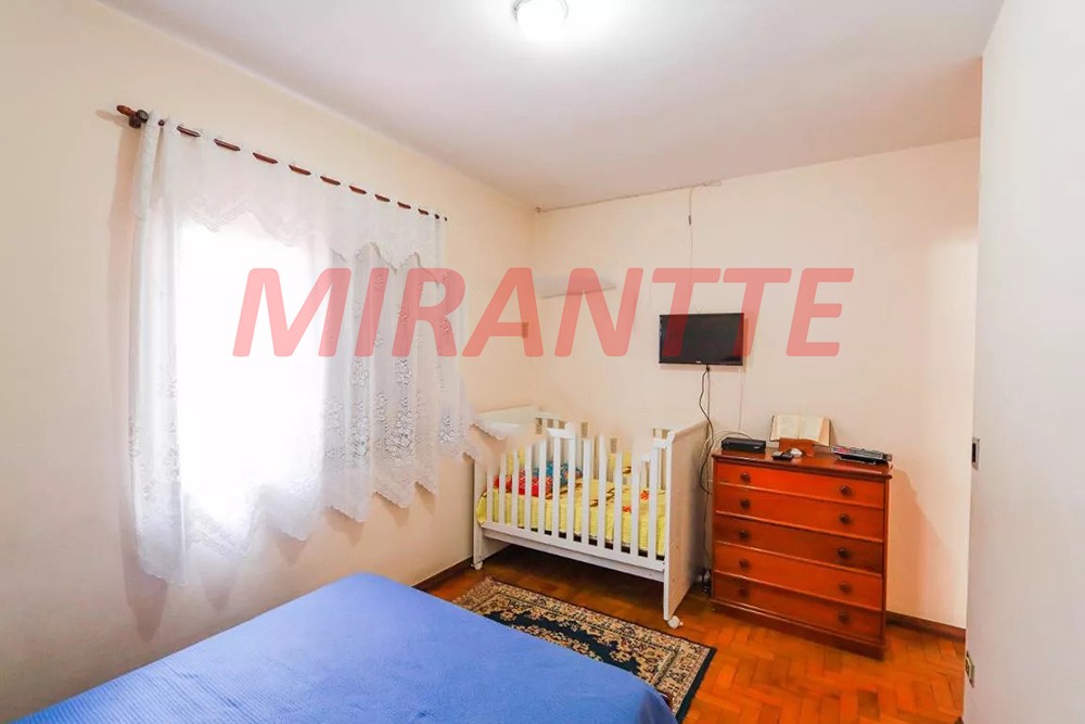 Sobrado de 300m² com 3 quartos em Imirim
