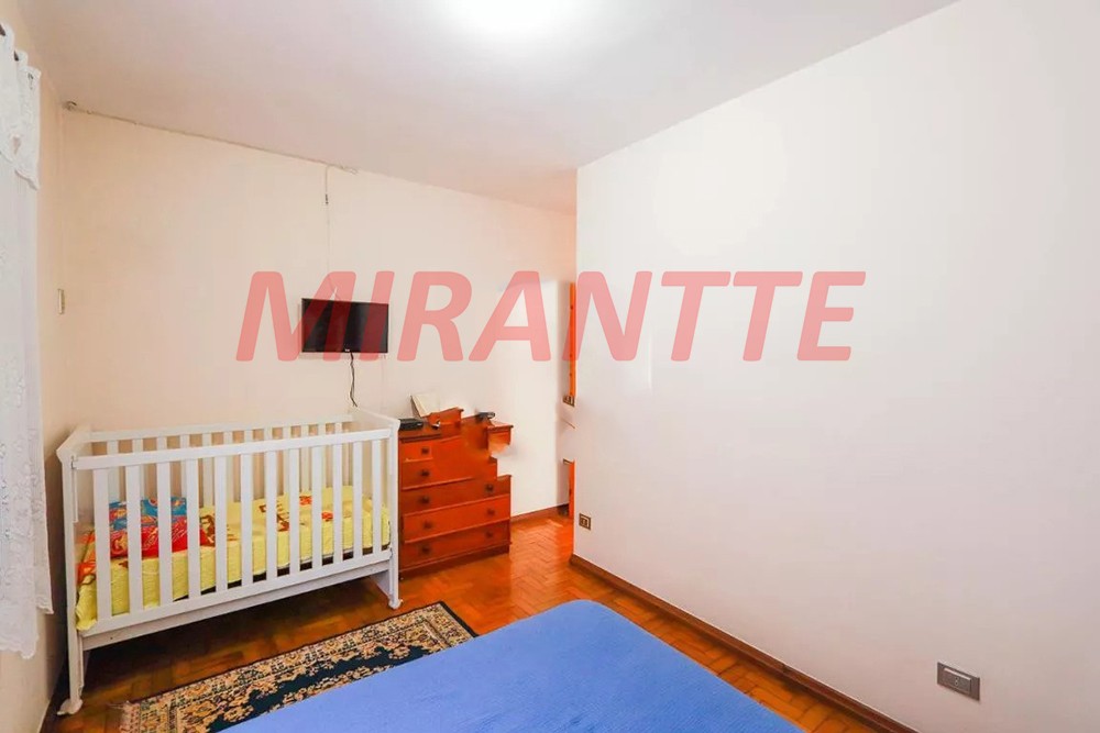 Sobrado de 300m² com 3 quartos em Imirim