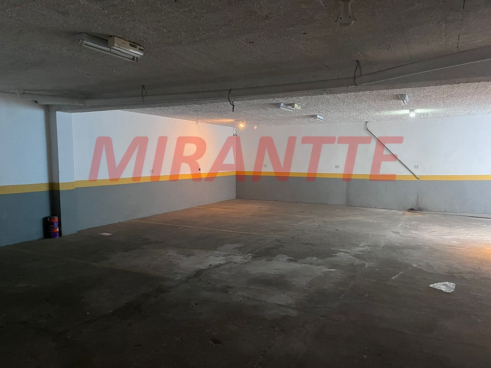 Comercial de 321m² em Santa Teresinha