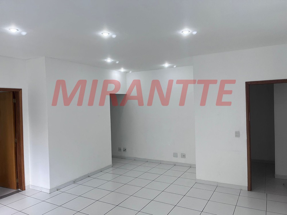 Comercial de 321m² em Santa Teresinha