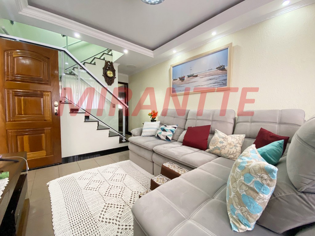 Sobrado de 190m² com 3 quartos em Vila Rosália