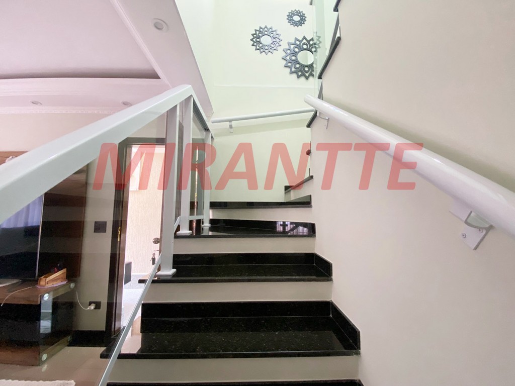 Sobrado de 190m² com 3 quartos em Vila Rosália