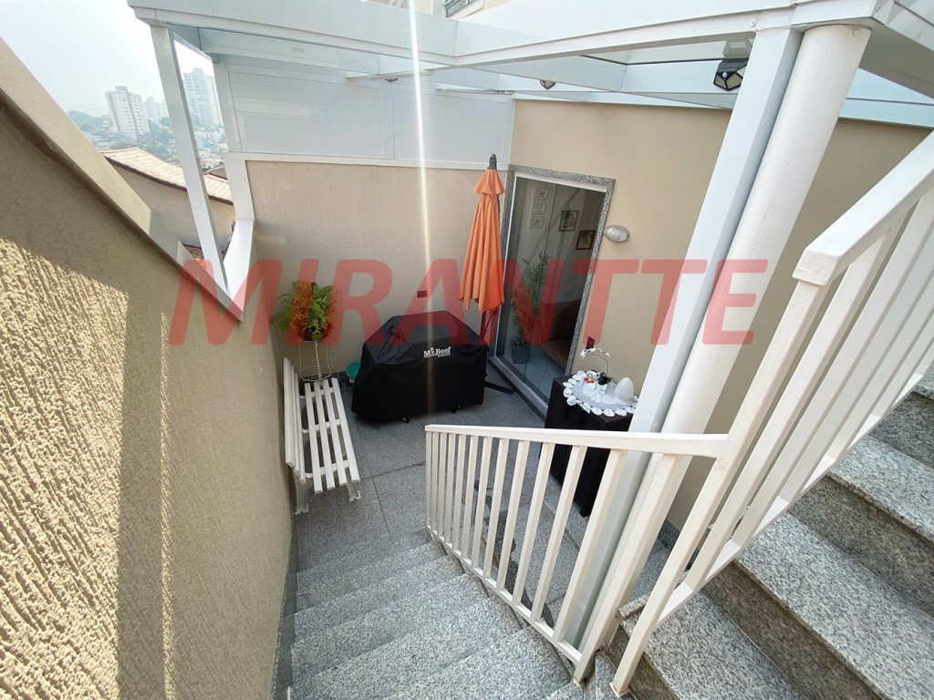 Sobrado de 190m² com 3 quartos em Vila Rosália