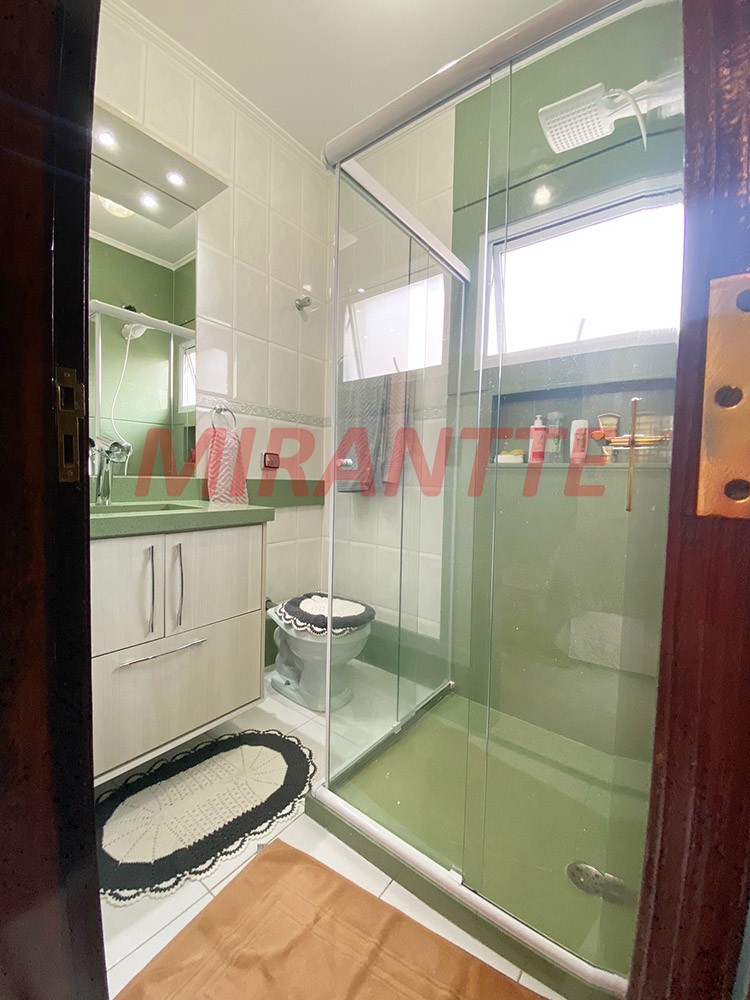 Sobrado de 190m² com 3 quartos em Vila Rosália