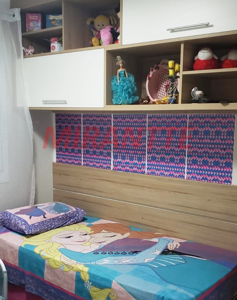 Apartamento de 52m² com 2 quartos em Vila Galvão