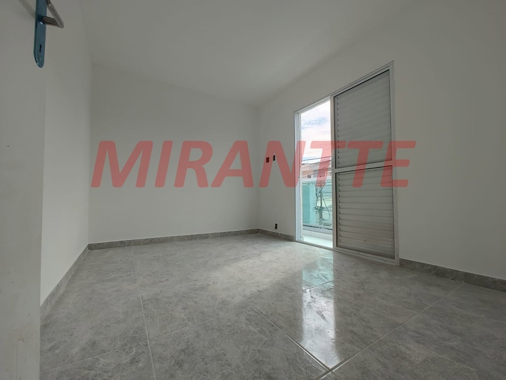 Apartamento de 44m² com 2 quartos em Freguesia do