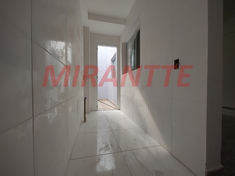 Apartamento de 44m² com 2 quartos em Freguesia do
