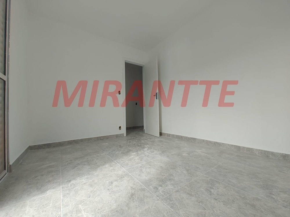 Apartamento de 44m² com 2 quartos em Freguesia do