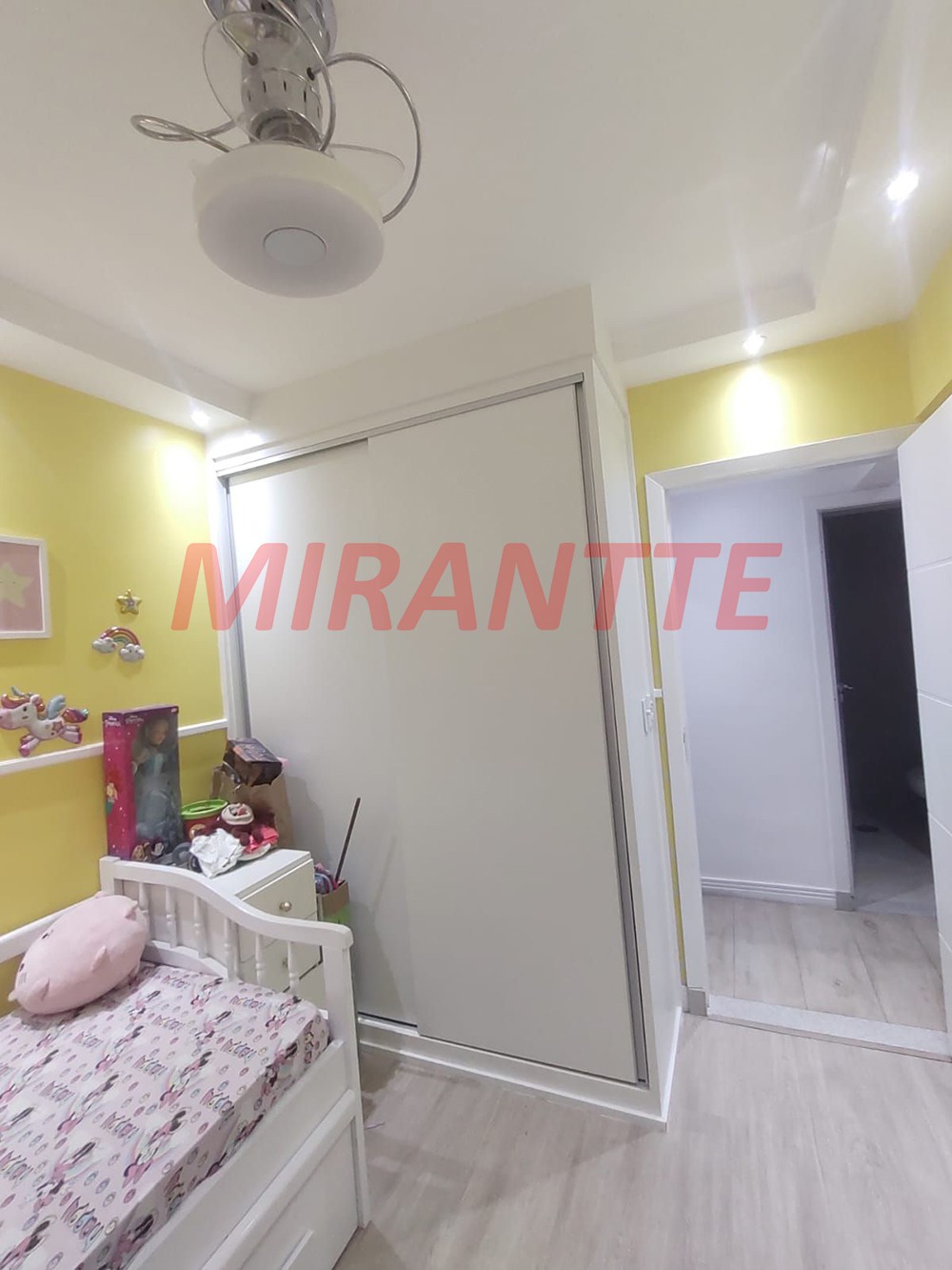 Apartamento de 92m² com 3 quartos em Santana