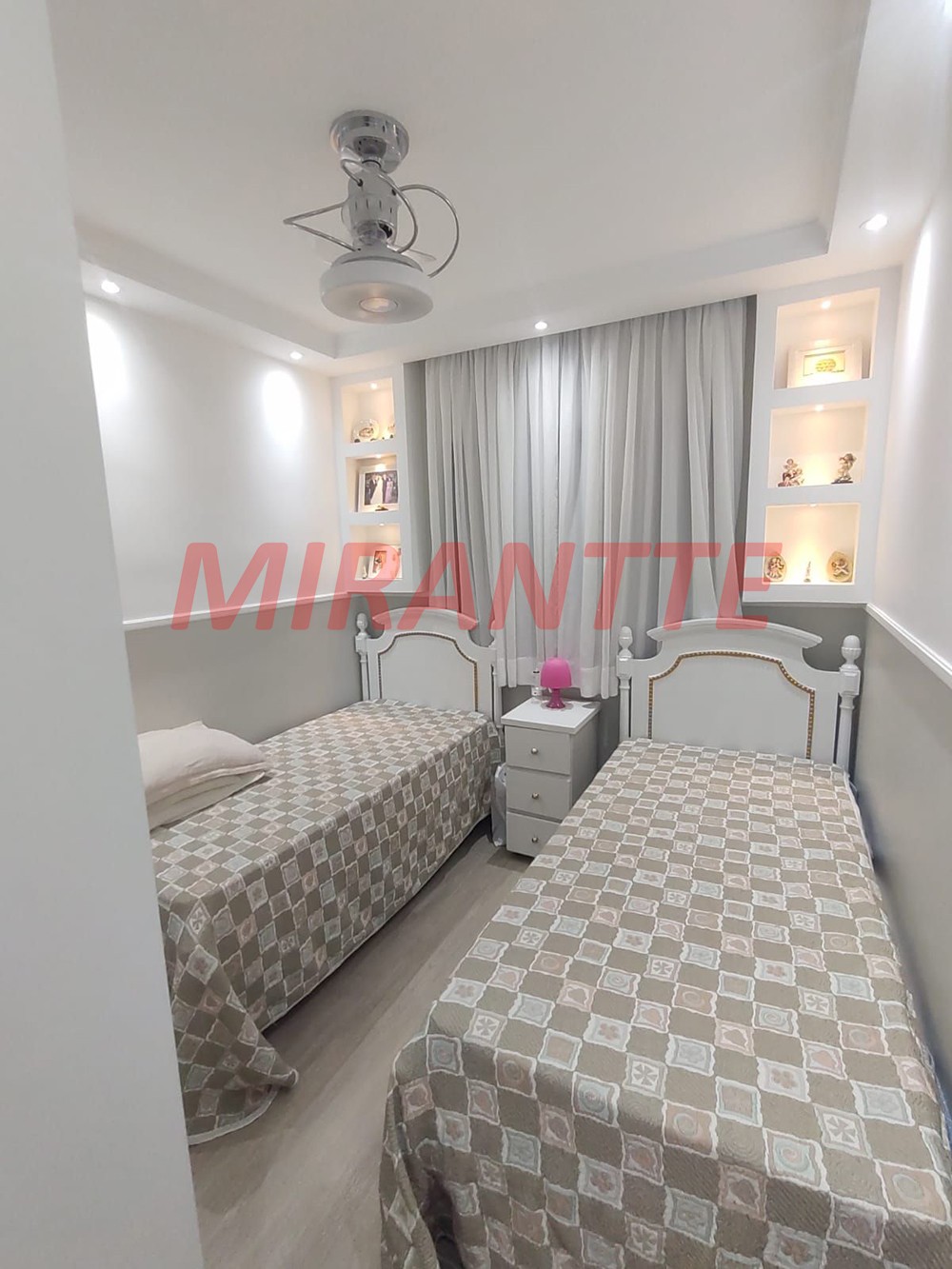 Apartamento de 92m² com 3 quartos em Santana