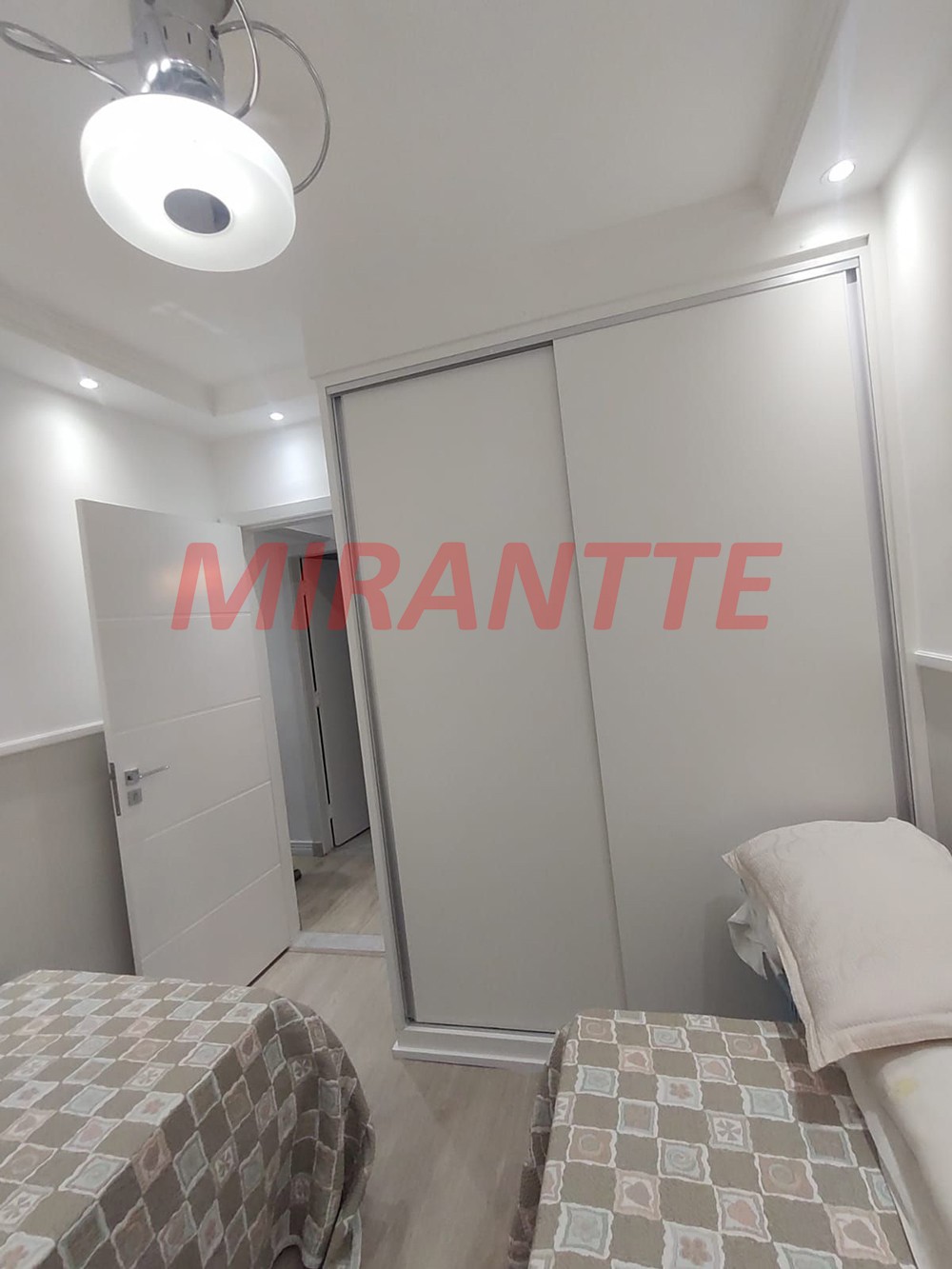 Apartamento de 92m² com 3 quartos em Santana