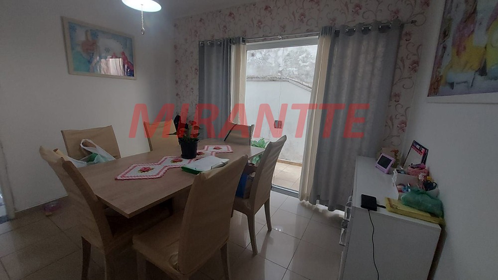 Sobrado de 140m² com 3 quartos em Vila Nivi