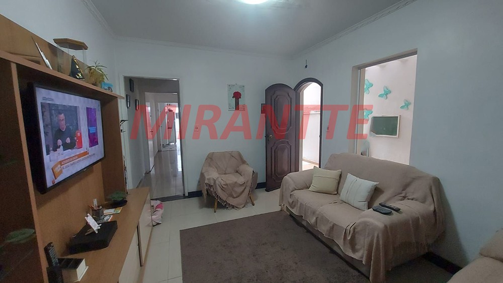 Sobrado de 140m² com 3 quartos em Vila Nivi
