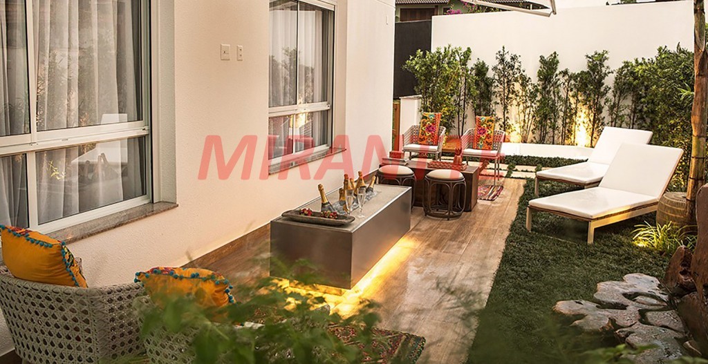 Apartamento de 57m² com 2 quartos em Parada Inglesa